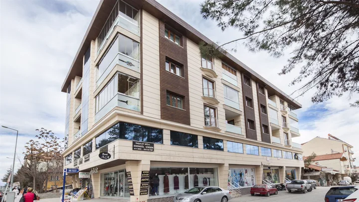 Ardıç Apartmanı